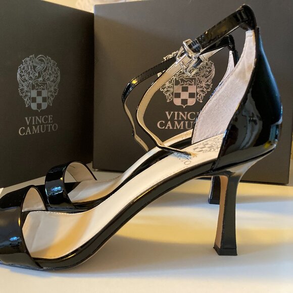 Vince Camuto black patent leather heel - Picture 6 of 16